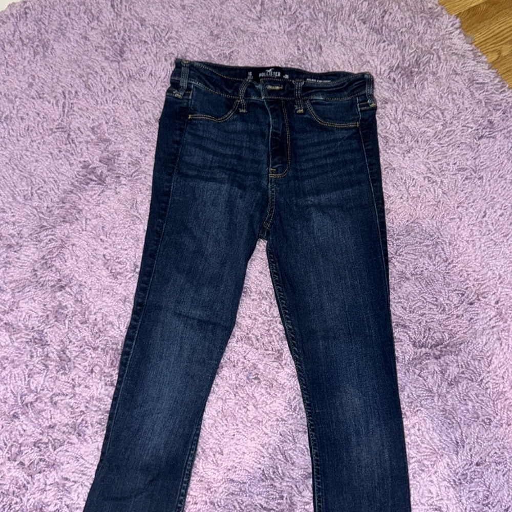 Hollister skinny jeans
